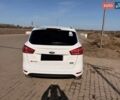 Белый Форд Б-Макс, объемом двигателя 1 л и пробегом 72 тыс. км за 6800 $, фото 4 на Automoto.ua