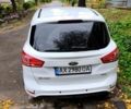 Белый Форд Б-Макс, объемом двигателя 1 л и пробегом 147 тыс. км за 8150 $, фото 1 на Automoto.ua