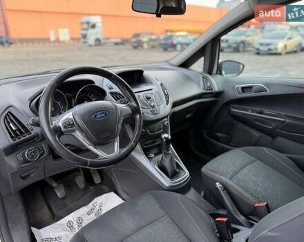 Белый Форд Б-Макс, объемом двигателя 1 л и пробегом 194 тыс. км за 5900 $, фото 1 на Automoto.ua