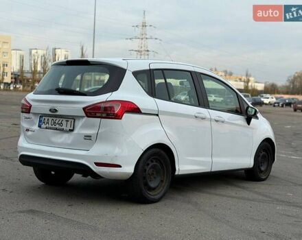Белый Форд Б-Макс, объемом двигателя 1 л и пробегом 194 тыс. км за 5900 $, фото 7 на Automoto.ua