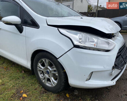 Белый Форд Б-Макс, объемом двигателя 1 л и пробегом 152 тыс. км за 4500 $, фото 7 на Automoto.ua