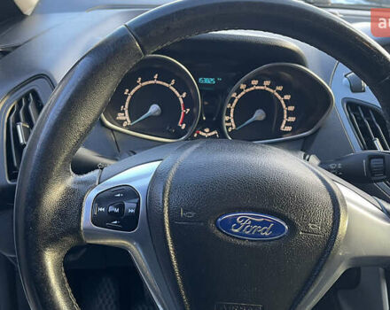 Белый Форд Б-Макс, объемом двигателя 1 л и пробегом 154 тыс. км за 5650 $, фото 36 на Automoto.ua