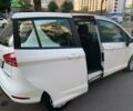 Белый Форд Б-Макс, объемом двигателя 1.1 л и пробегом 27 тыс. км за 10900 $, фото 2 на Automoto.ua