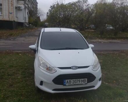 Белый Форд Б-Макс, объемом двигателя 1 л и пробегом 176 тыс. км за 6000 $, фото 4 на Automoto.ua