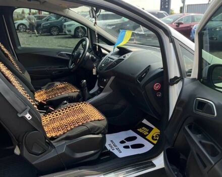 Белый Форд Б-Макс, объемом двигателя 1 л и пробегом 153 тыс. км за 7100 $, фото 18 на Automoto.ua