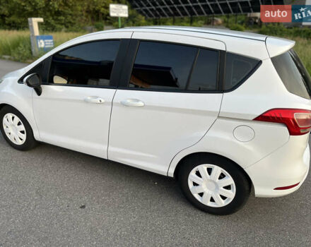 Білий Форд Б-Макс, об'ємом двигуна 1 л та пробігом 175 тис. км за 5700 $, фото 3 на Automoto.ua