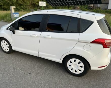 Белый Форд Б-Макс, объемом двигателя 1 л и пробегом 170 тыс. км за 6200 $, фото 3 на Automoto.ua