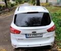 Белый Форд Б-Макс, объемом двигателя 1 л и пробегом 147 тыс. км за 8150 $, фото 1 на Automoto.ua