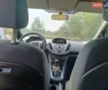 Белый Форд Б-Макс, объемом двигателя 1.39 л и пробегом 210 тыс. км за 6000 $, фото 5 на Automoto.ua