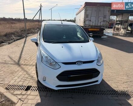 Белый Форд Б-Макс, объемом двигателя 1 л и пробегом 72 тыс. км за 6800 $, фото 1 на Automoto.ua