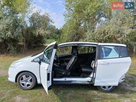 Форд Б-Макс 2013 в Днепре (Днепропетровске) на Automoto.ua Белый Форд Б-Макс, объемом двигателя 1.39 л и пробегом 210 тыс. км за 6000 $, фото 1 на Automoto.ua