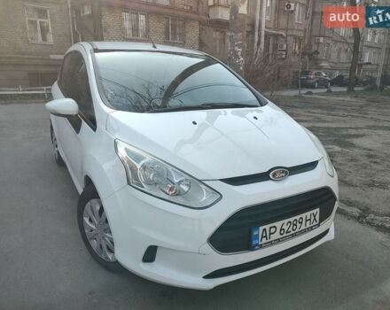 Білий Форд Б-Макс, об'ємом двигуна 1 л та пробігом 137 тис. км за 6600 $, фото 1 на Automoto.ua