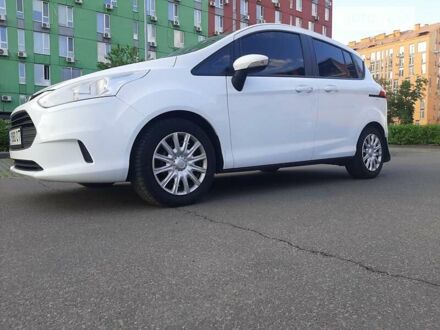 Форд Б-Макс 2013 у Києві на Automoto.ua Білий Форд Б-Макс, об'ємом двигуна 1 л та пробігом 156 тис. км за 6999 $, фото 1 на Automoto.ua