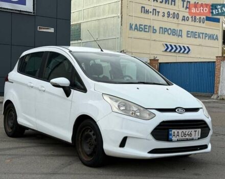 Белый Форд Б-Макс, объемом двигателя 1 л и пробегом 194 тыс. км за 5900 $, фото 1 на Automoto.ua