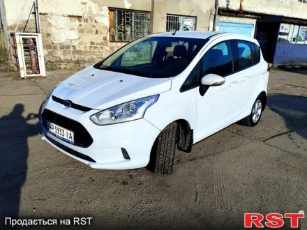 Белый Форд Б-Макс, объемом двигателя 1 л и пробегом 123 тыс. км за 7000 $, фото 1 на Automoto.ua