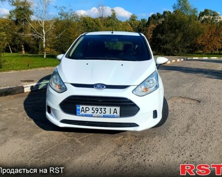 Білий Форд Б-Макс, об'ємом двигуна 1 л та пробігом 129 тис. км за 7000 $, фото 1 на Automoto.ua