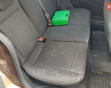 Коричневий Форд Б-Макс, об'ємом двигуна 1 л та пробігом 179 тис. км за 5206 $, фото 12 на Automoto.ua