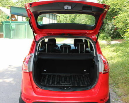 Червоний Форд Б-Макс, об'ємом двигуна 1.6 л та пробігом 251 тис. км за 6800 $, фото 7 на Automoto.ua