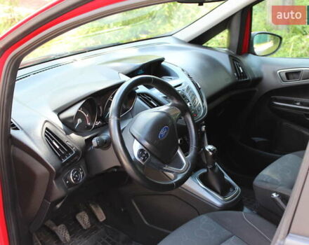 Червоний Форд Б-Макс, об'ємом двигуна 1.6 л та пробігом 251 тис. км за 6800 $, фото 4 на Automoto.ua