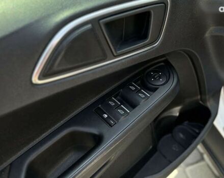 Форд Б-Макс, объемом двигателя 1 л и пробегом 153 тыс. км за 7100 $, фото 17 на Automoto.ua