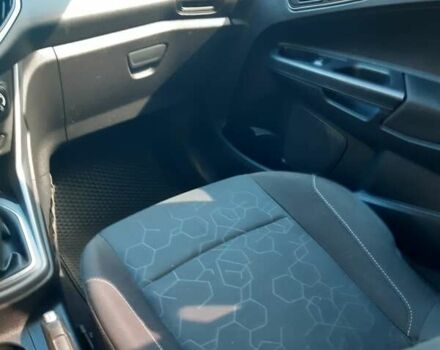 Серый Форд Б-Макс, объемом двигателя 1 л и пробегом 206 тыс. км за 6300 $, фото 29 на Automoto.ua