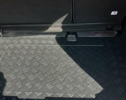 Серый Форд Б-Макс, объемом двигателя 1 л и пробегом 206 тыс. км за 6300 $, фото 19 на Automoto.ua