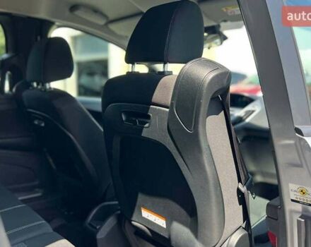 Серый Форд Б-Макс, объемом двигателя 1 л и пробегом 28 тыс. км за 8500 $, фото 26 на Automoto.ua