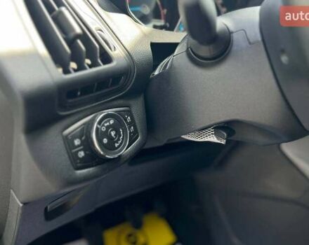 Серый Форд Б-Макс, объемом двигателя 1 л и пробегом 28 тыс. км за 8500 $, фото 11 на Automoto.ua