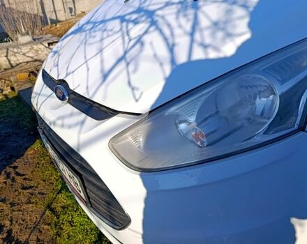 Серый Форд Б-Макс, объемом двигателя 1 л и пробегом 810 тыс. км за 8000 $, фото 1 на Automoto.ua