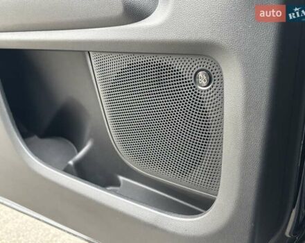 Черный Форд Бронко, объемом двигателя 2 л и пробегом 62 тыс. км за 26990 $, фото 29 на Automoto.ua