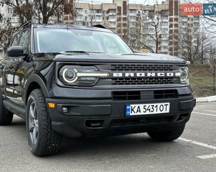 Черный Форд Бронко, объемом двигателя 2 л и пробегом 62 тыс. км за 26990 $, фото 2 на Automoto.ua