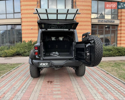 Чорний Форд Бронко, об'ємом двигуна 2.96 л та пробігом 1 тис. км за 145000 $, фото 8 на Automoto.ua