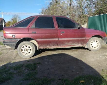 Форд Бронко 1990 в Гниване на Automoto.ua Красный Форд Бронко, объемом двигателя 0 л и пробегом 67 тыс. км за 700 $, фото 1 на Automoto.ua