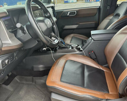 Желтый Форд Бронко, объемом двигателя 2.69 л и пробегом 52 тыс. км за 70000 $, фото 5 на Automoto.ua