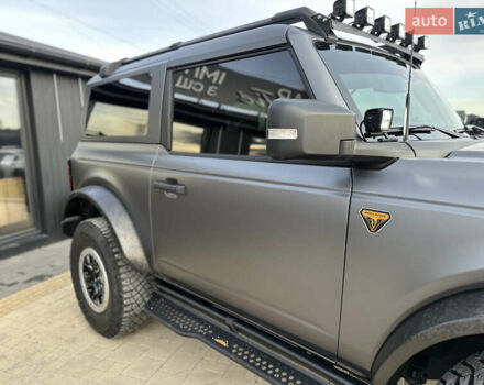 Серый Форд Бронко, объемом двигателя 2.69 л и пробегом 25 тыс. км за 67900 $, фото 4 на Automoto.ua