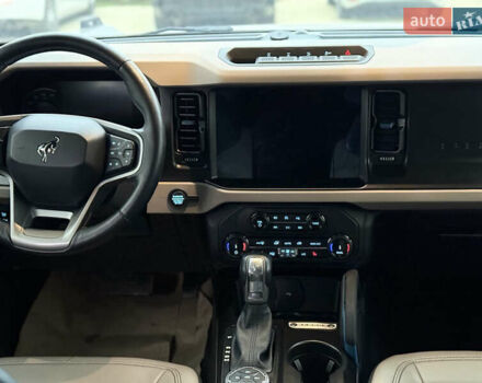 Серый Форд Бронко, объемом двигателя 2.69 л и пробегом 33 тыс. км за 55000 $, фото 23 на Automoto.ua