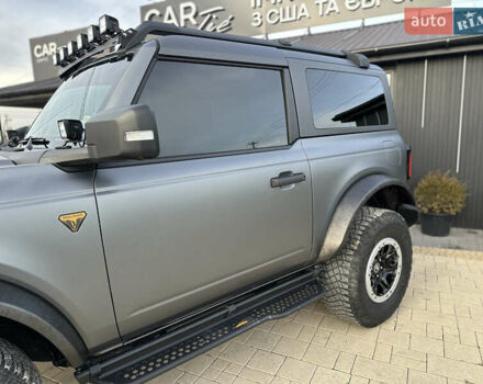 Серый Форд Бронко, объемом двигателя 2.69 л и пробегом 25 тыс. км за 67900 $, фото 3 на Automoto.ua
