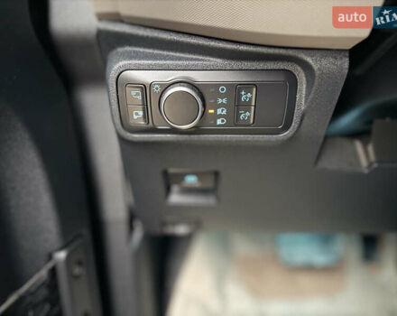 Серый Форд Бронко, объемом двигателя 2.69 л и пробегом 33 тыс. км за 55000 $, фото 20 на Automoto.ua