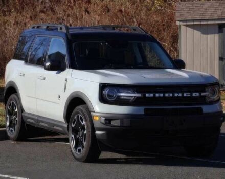 Серый Форд Бронко, объемом двигателя 1.5 л и пробегом 12 тыс. км за 8200 $, фото 1 на Automoto.ua