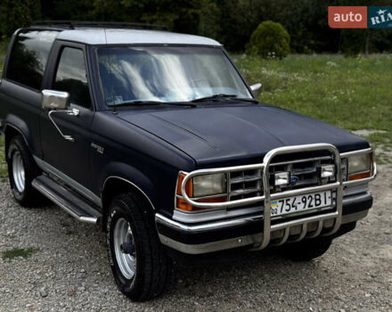Синій Форд Бронко, об'ємом двигуна 2.9 л та пробігом 150 тис. км за 6400 $, фото 4 на Automoto.ua