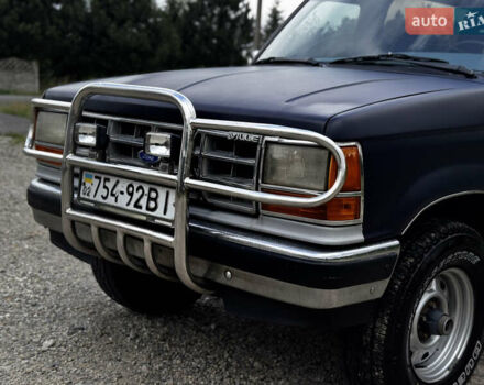 Синій Форд Бронко, об'ємом двигуна 2.9 л та пробігом 150 тис. км за 6400 $, фото 7 на Automoto.ua