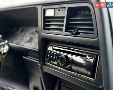 Синій Форд Бронко, об'ємом двигуна 2.9 л та пробігом 150 тис. км за 6400 $, фото 26 на Automoto.ua