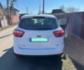 Белый Форд Си-Макс, объемом двигателя 1 л и пробегом 105 тыс. км за 7800 $, фото 2 на Automoto.ua