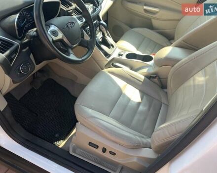 Білий Форд Сі-Макс, об'ємом двигуна 2 л та пробігом 165 тис. км за 11500 $, фото 9 на Automoto.ua