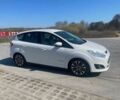 Белый Форд Си-Макс, объемом двигателя 2 л и пробегом 110 тыс. км за 8500 $, фото 1 на Automoto.ua