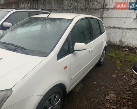 Белый Форд Си-Макс, объемом двигателя 1.6 л и пробегом 333 тыс. км за 3300 $, фото 2 на Automoto.ua