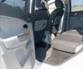 Белый Форд Си-Макс, объемом двигателя 1.8 л и пробегом 320 тыс. км за 4500 $, фото 6 на Automoto.ua