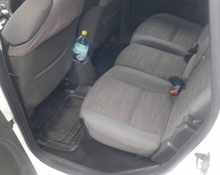 Білий Форд Сі-Макс, об'ємом двигуна 0 л та пробігом 206 тис. км за 6500 $, фото 6 на Automoto.ua