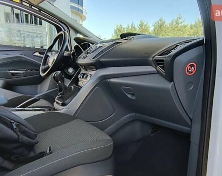 Білий Форд Сі-Макс, об'ємом двигуна 1.6 л та пробігом 150 тис. км за 7699 $, фото 51 на Automoto.ua