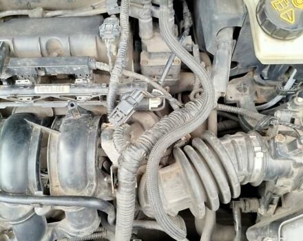 Білий Форд Сі-Макс, об'ємом двигуна 1.6 л та пробігом 270 тис. км за 6300 $, фото 20 на Automoto.ua